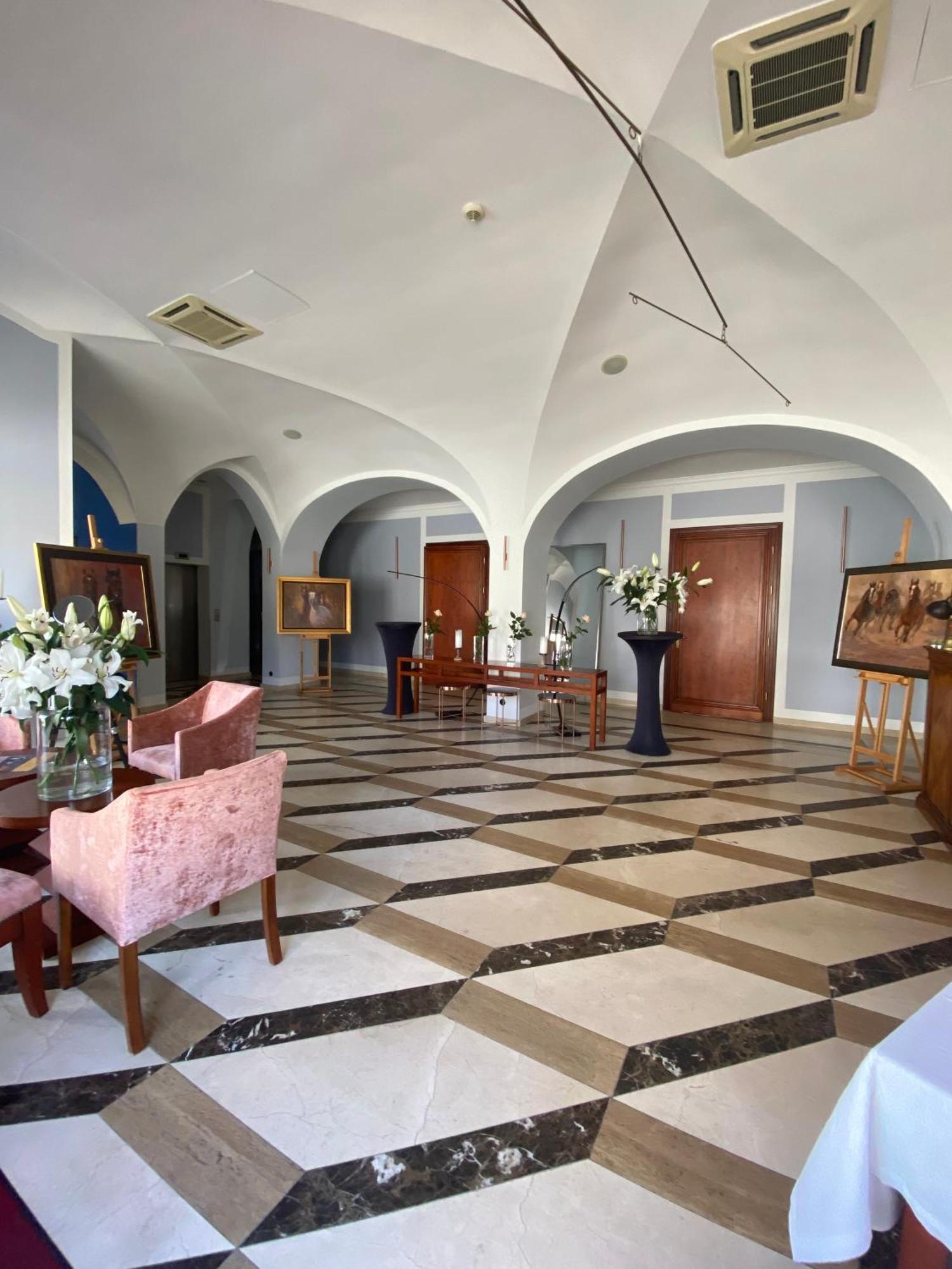 Hotel Rejs Устка Екстер'єр фото